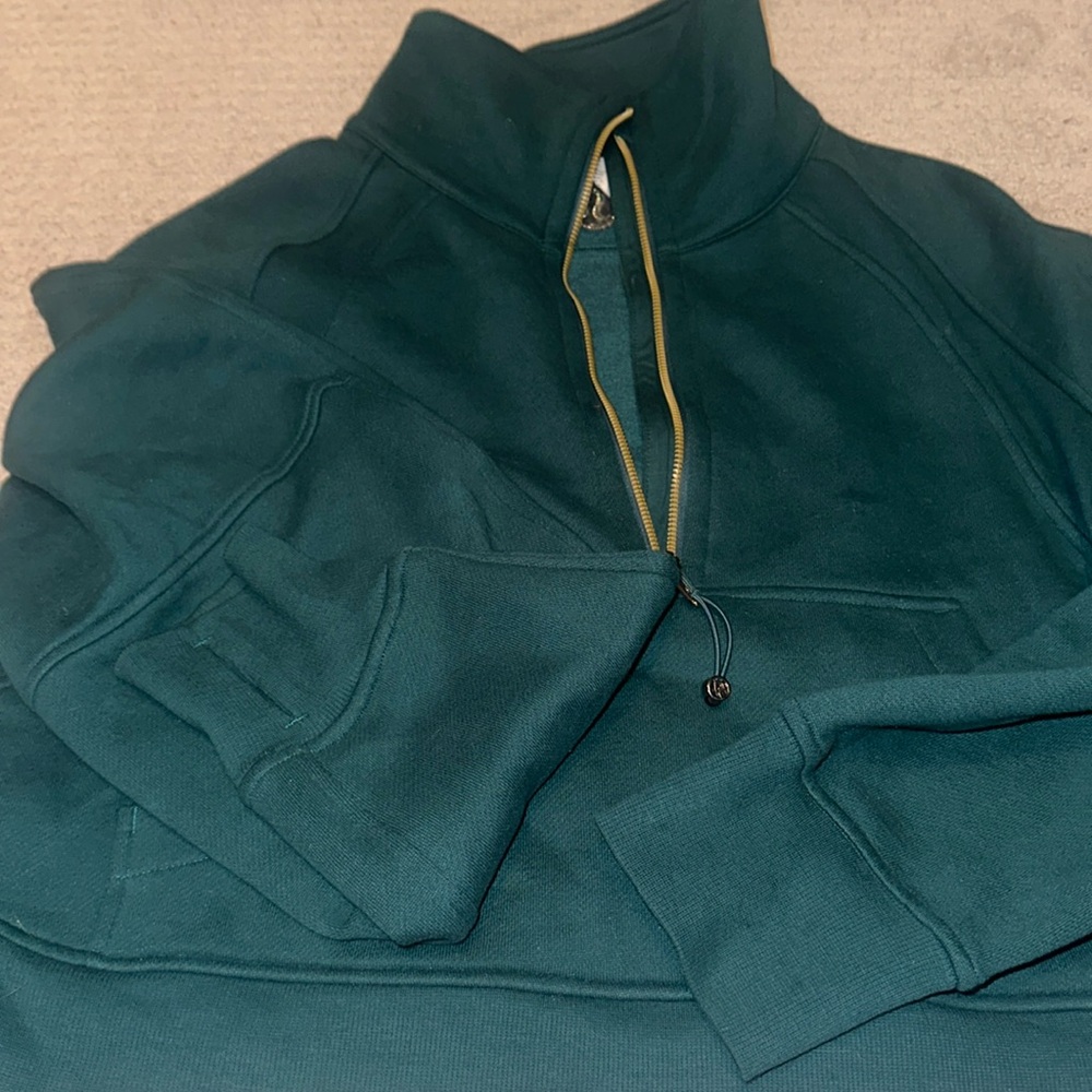 Jewel green lululemon cropped sweatshirt